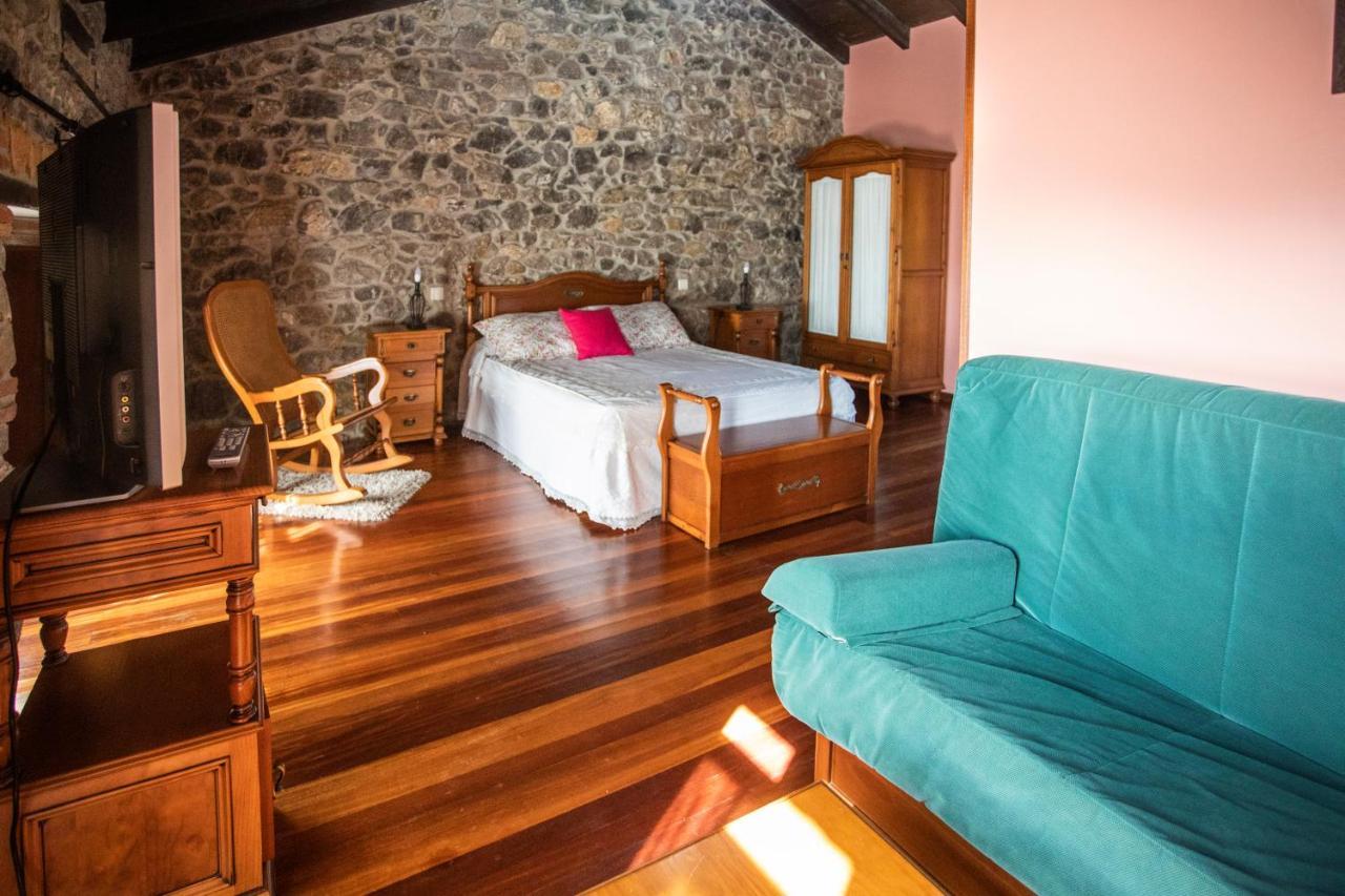 La Vega De Pendueles Guest House Exterior photo