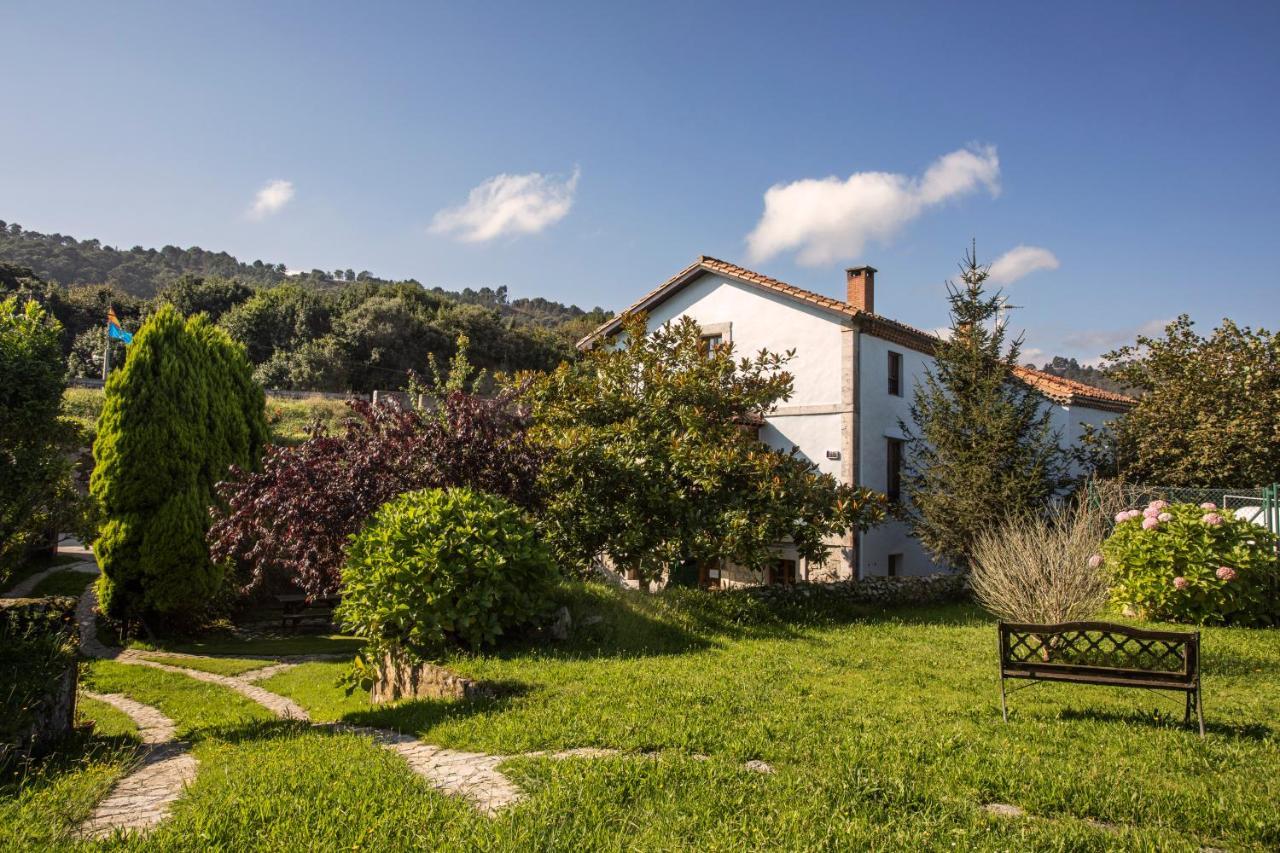 La Vega De Pendueles Guest House Exterior photo