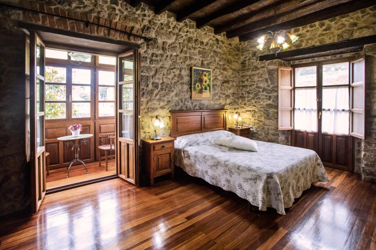 La Vega De Pendueles Guest House Exterior photo