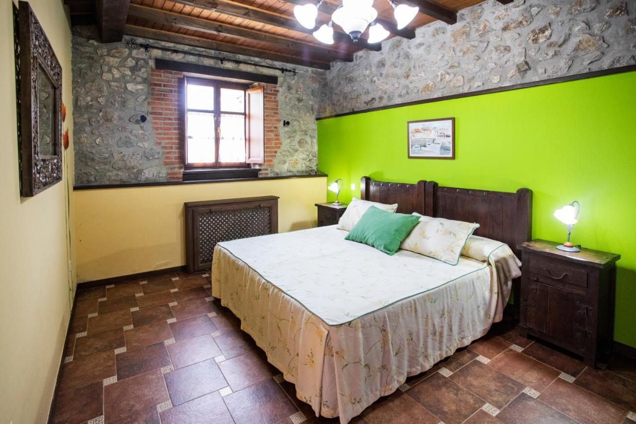 La Vega De Pendueles Guest House Exterior photo